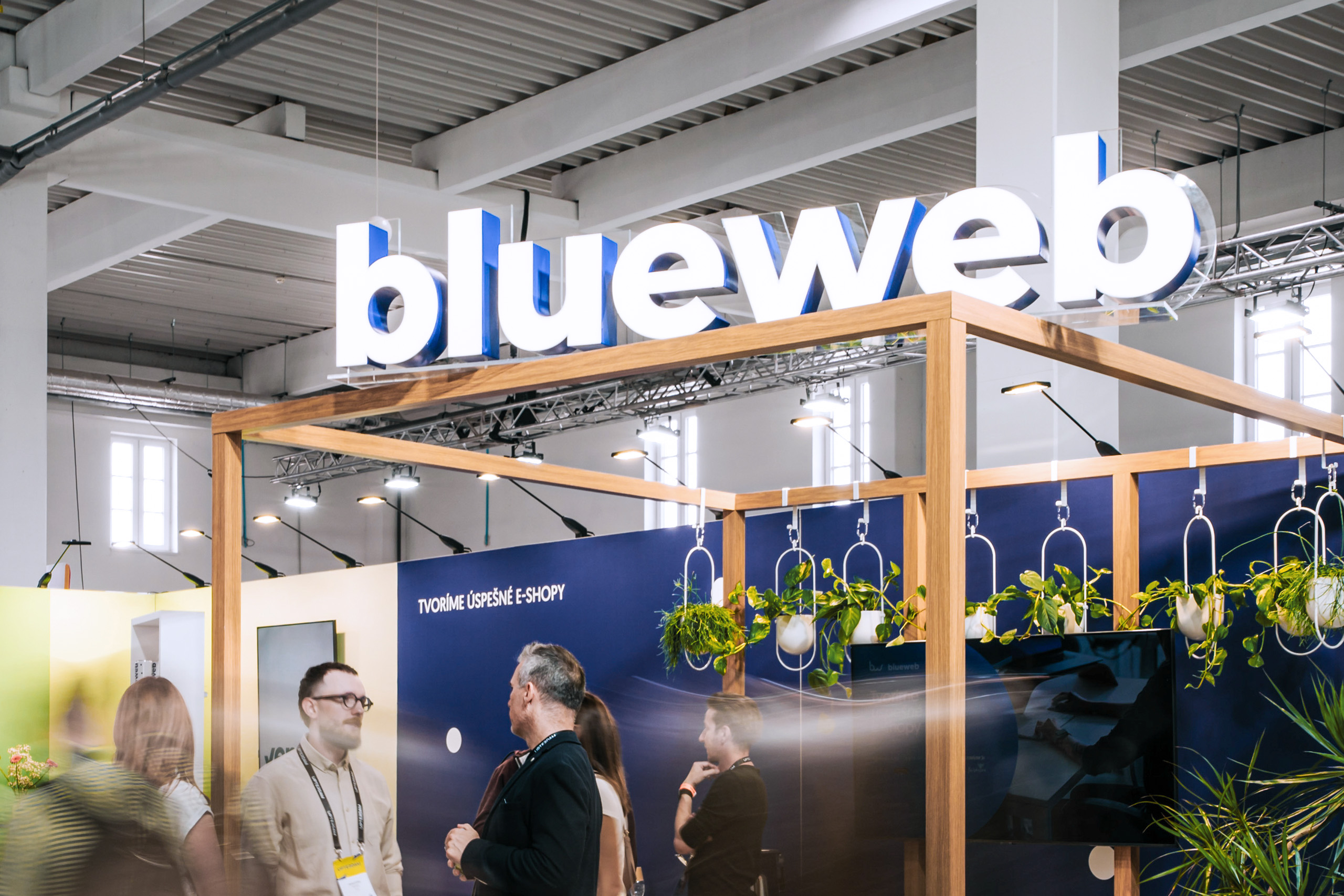 BLUEWEB